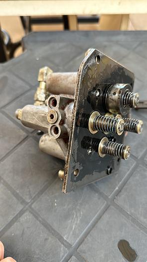 Usado Grupo de válvula do joystick Caterpillar D8RII