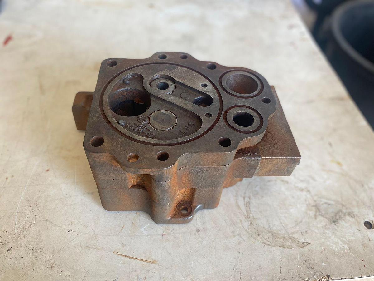 Usado Conjunto Corpo de Óleo Caterpillar 116-9533