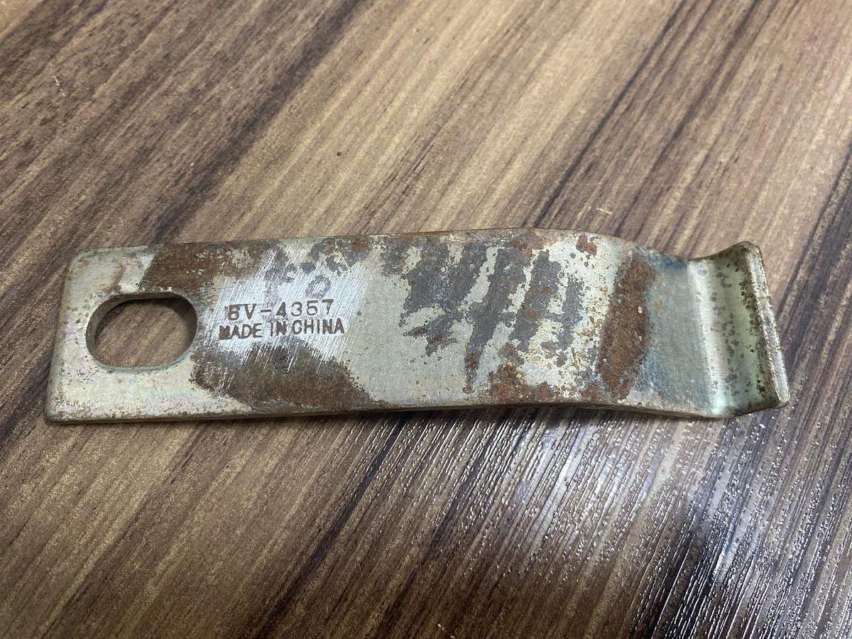 Abraçadeira Caterpillar 6V-4357