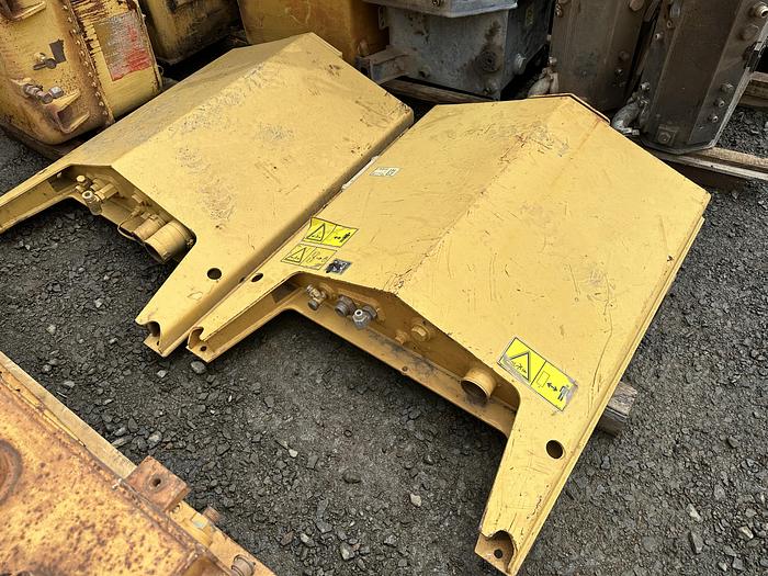 Usado Reservatório de óleo hidráulico 214-1984 CAT Motoniveladoras