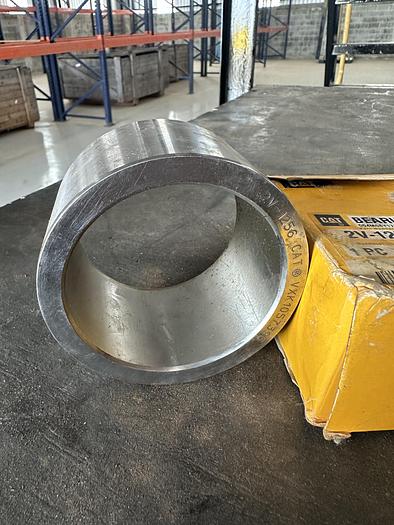 Bucha Caterpillar 2V-1256