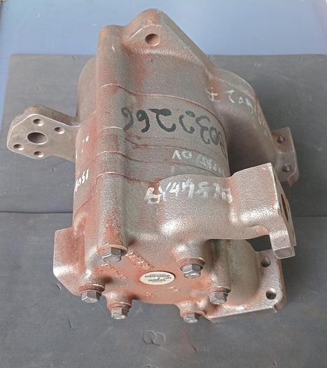 Used Bomba de Engrenagem Caterpillar 374-1605