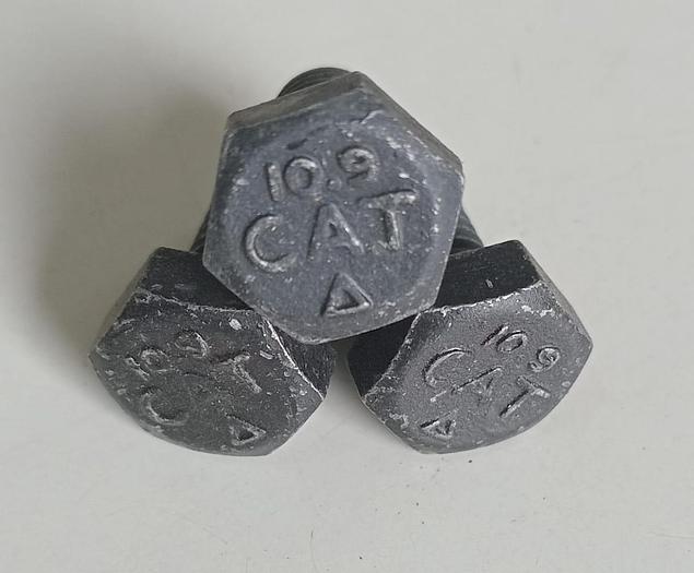 Parafuso Sextavado M8 Caterpillar 8T-4200