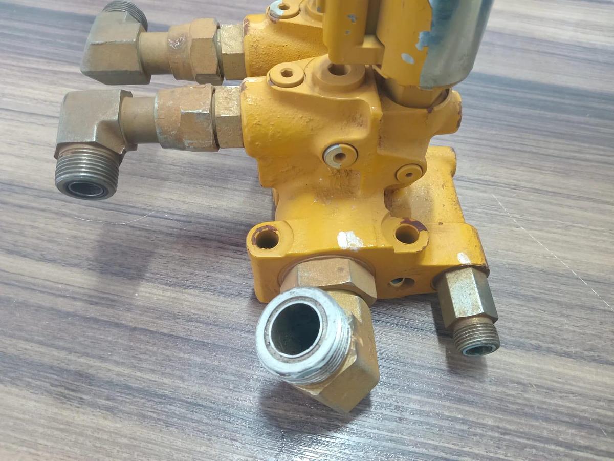 Usado Válvula de Controle do Freio Caterpillar 340-6409