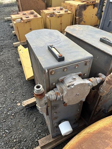 Usado Reservatório de óleo hidráulico VOE12744585 VOLVO Motoniveladoras