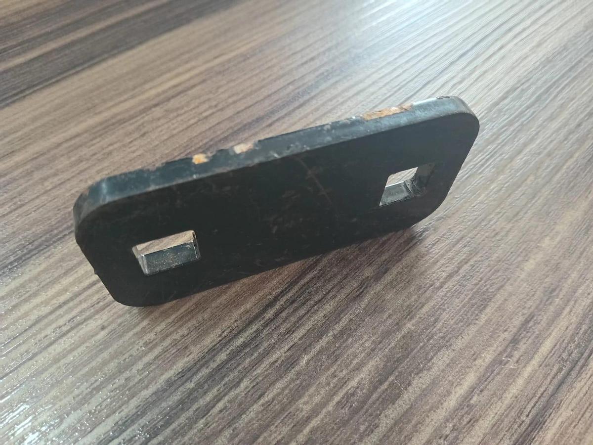 Chapa de Suporte do Degrau Caterpillar 4V-9804