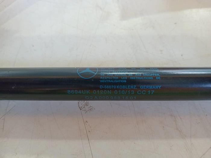 Amortecedor Capô Mercedes 8694UK