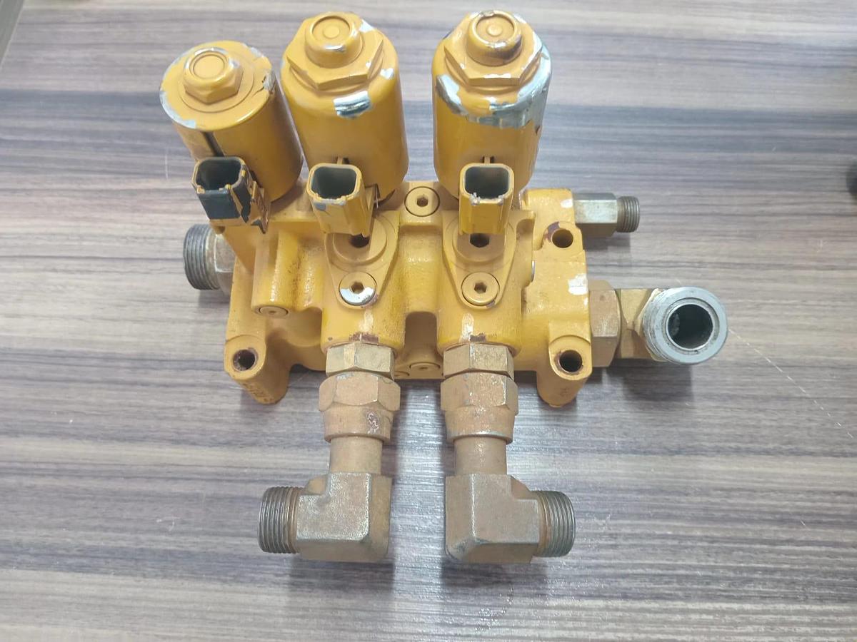 Usado Válvula de Controle do Freio Caterpillar 340-6409