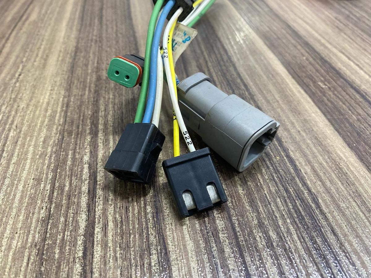 Chicote elétrico Caterpillar 220-3762