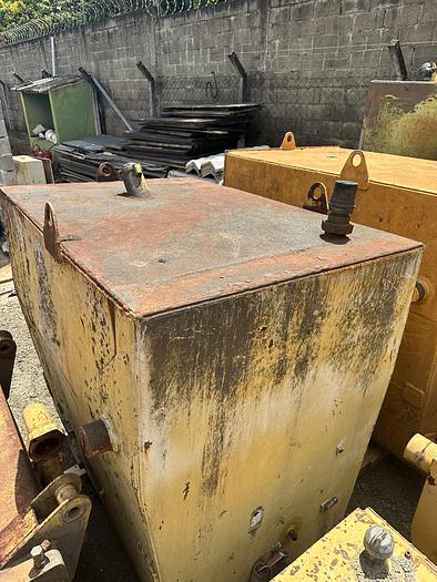 Usado Tanque de combustível 359-4580 CAT 785