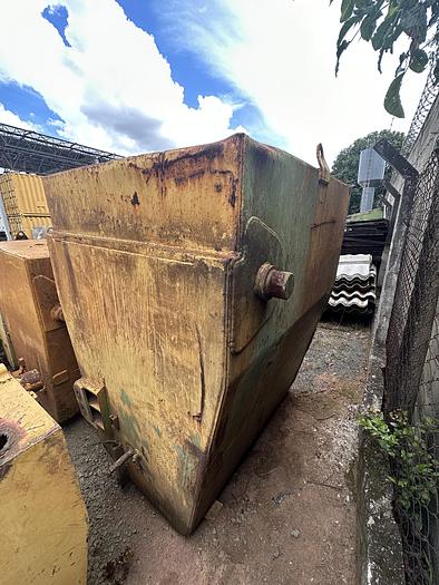 Usado Reservatório de combustível 8X-0910 CAT 789