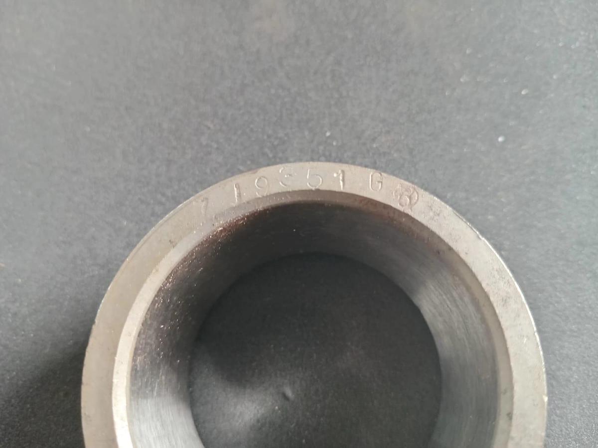 Bucha Caterpillar 7J-9351