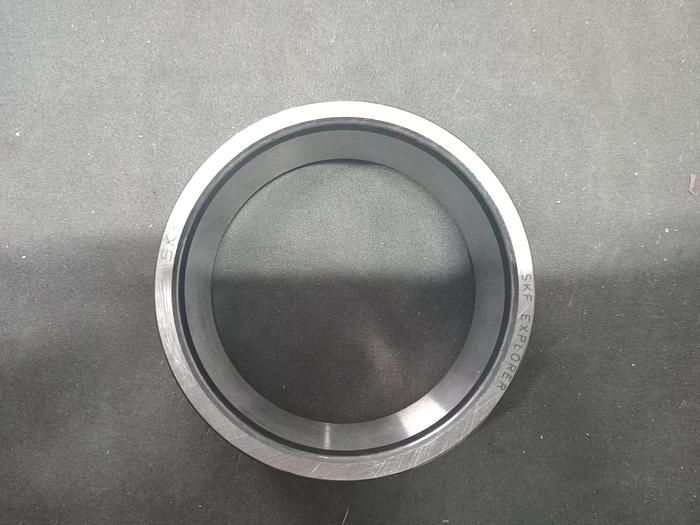 Capa Rolamento de rolos cilíndricos SKF NU 2214