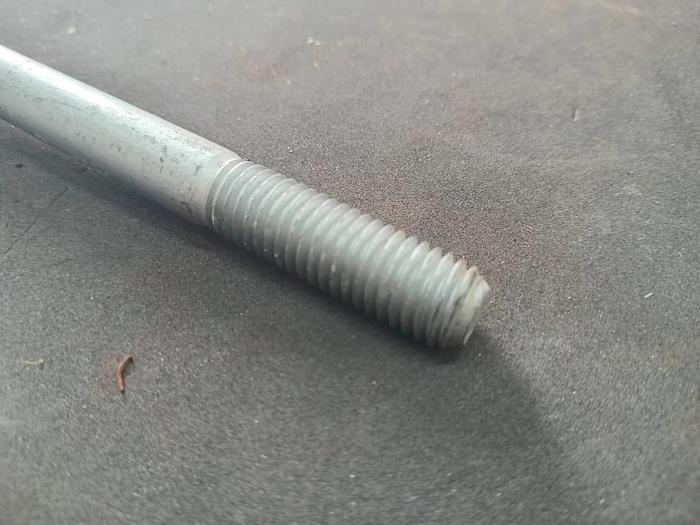 Parafuso de Flange Volvo 984824