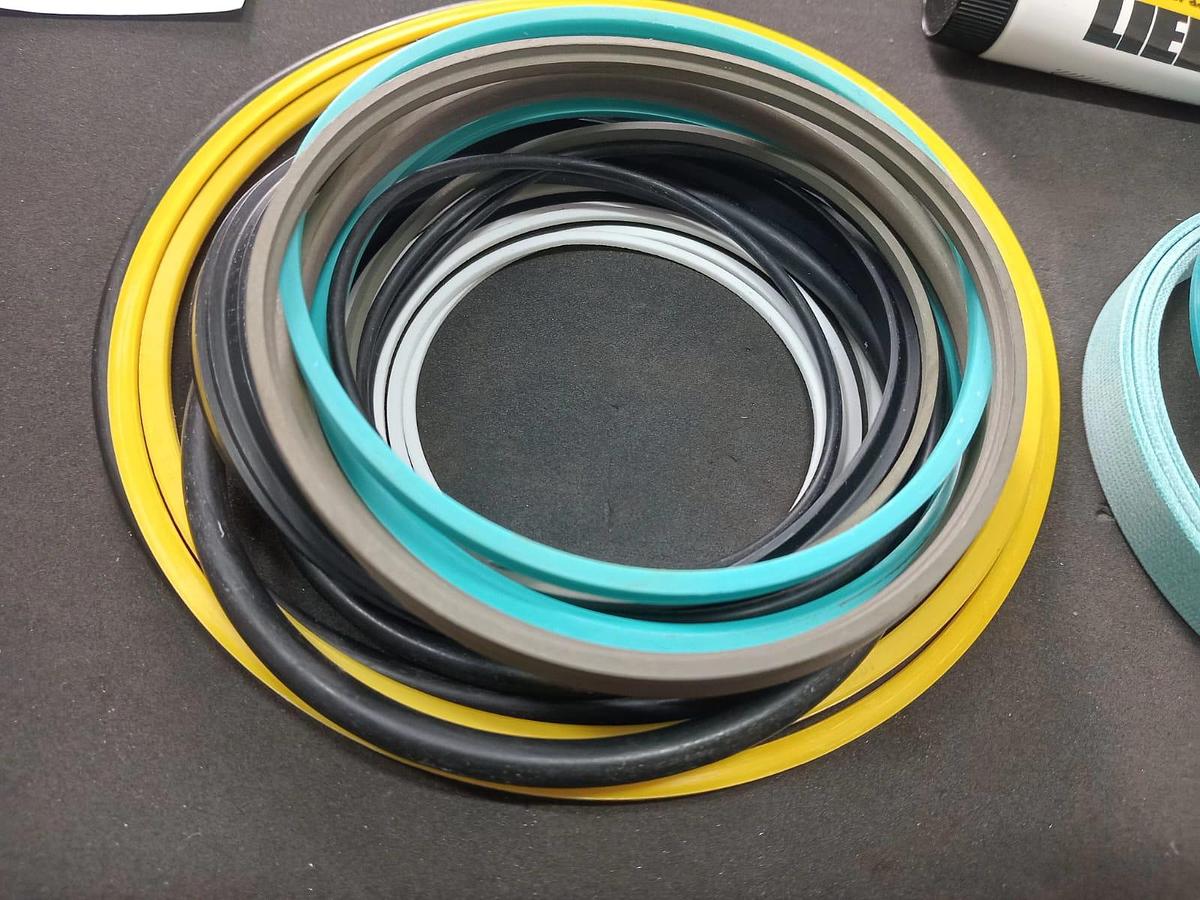 Kit Retentor Liebherr 9158144