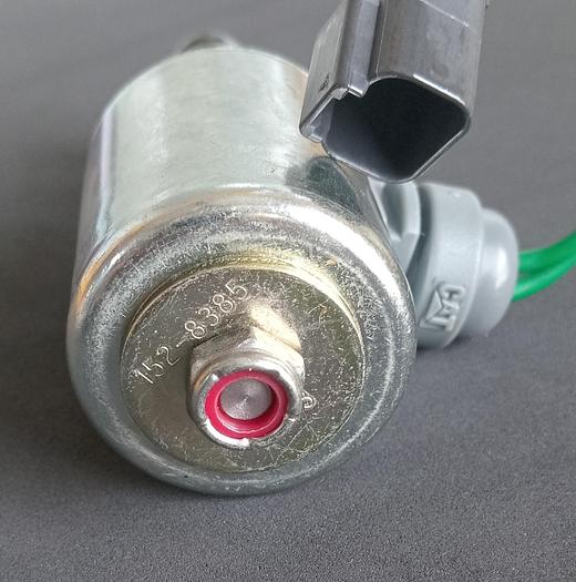 Válvula solenoide Caterpillar 152-8385