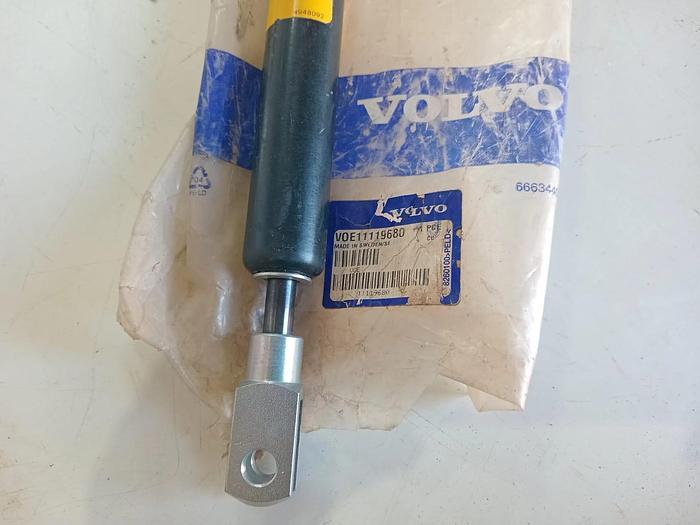 Mola A Gás Volvo 11119680 