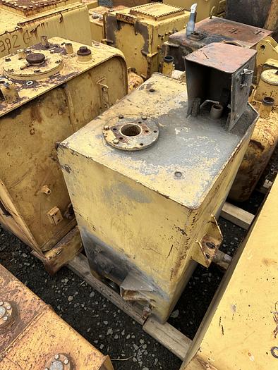 Usado Reservatório de óleo hidráulico Caterpillar
