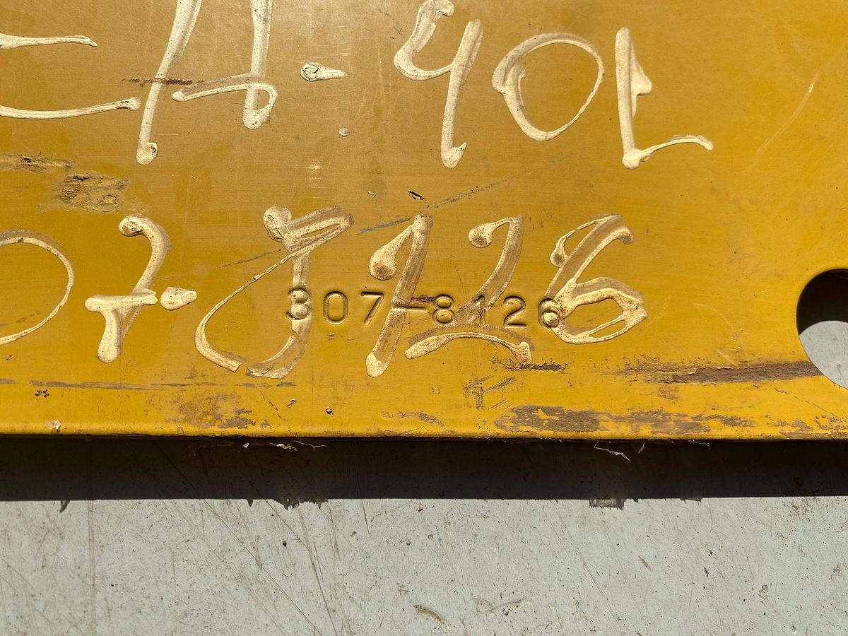Chapa Caterpillar 307-8126