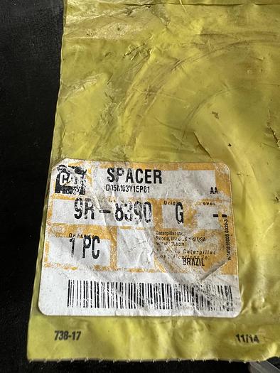 Espaçador Caterpillar 9R-8390