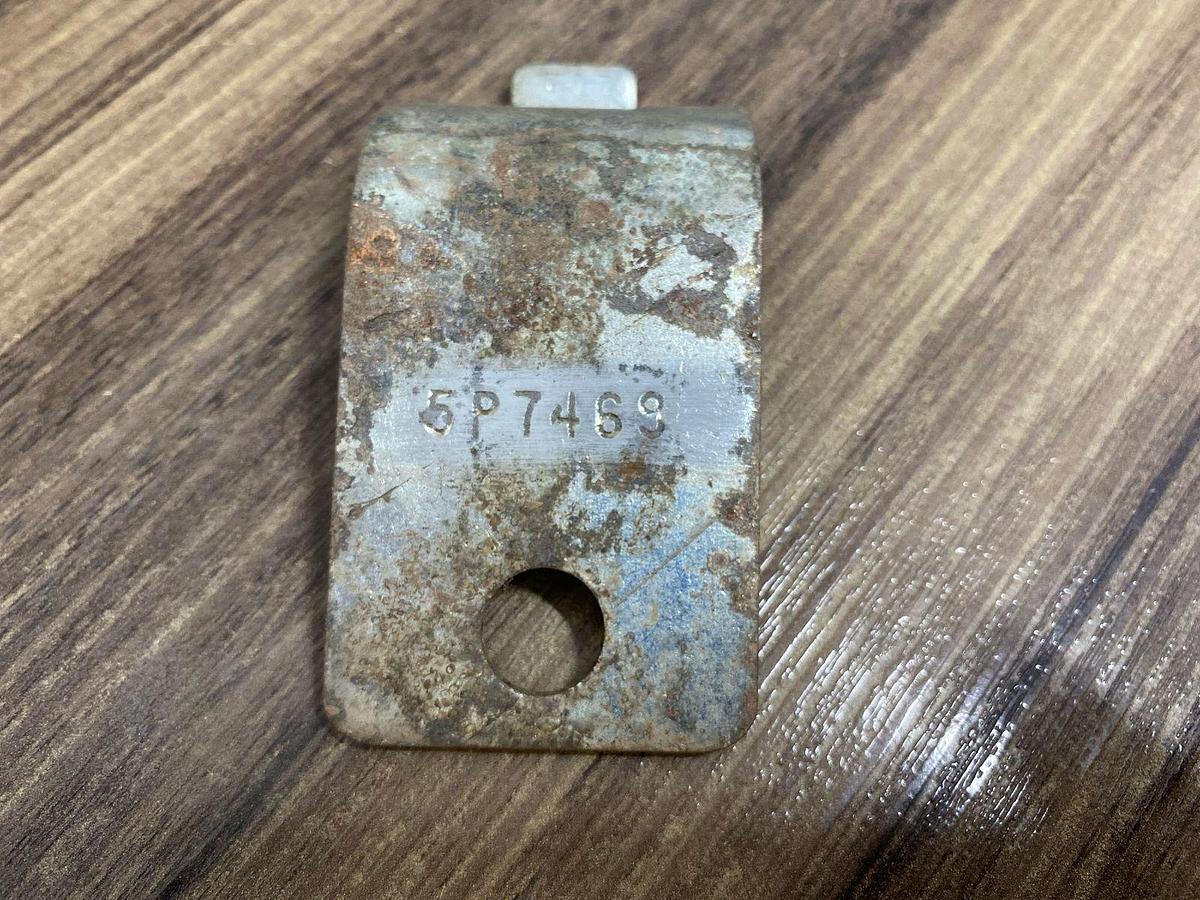 Grampo Caterpillar 5P-7469  