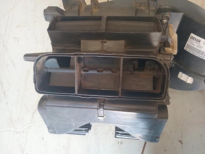 Usado Caixa do Filtro de Ar BEHR 5u1819003AP7