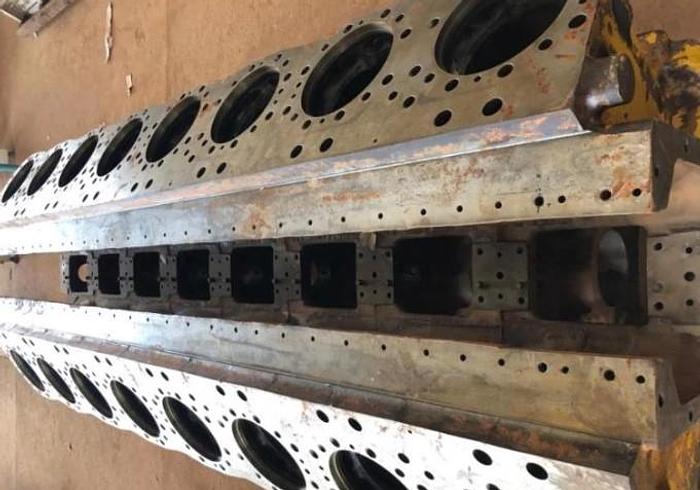 Usado Bloco do Motor 3516