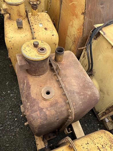 Usado Reservatório de óleo sistema de direção 155-4127 CAT 785