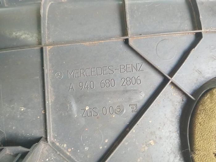 Usado Tampa Lateral Painel Mercedes A9406802806