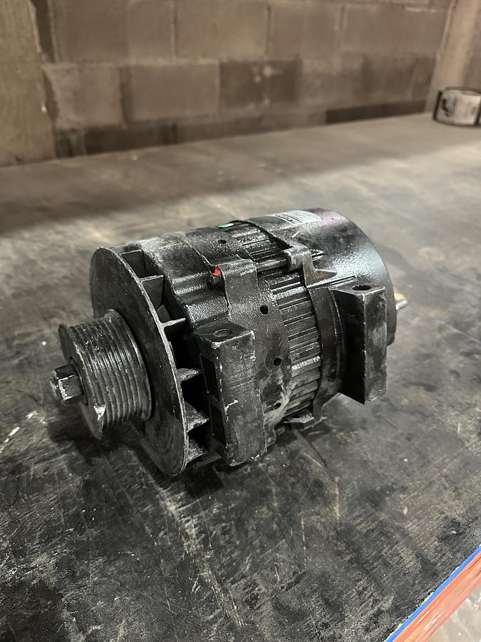 Remodelado Alternador de Voltagem Leece Neville Prestolite Pad Mount 28V 140A
