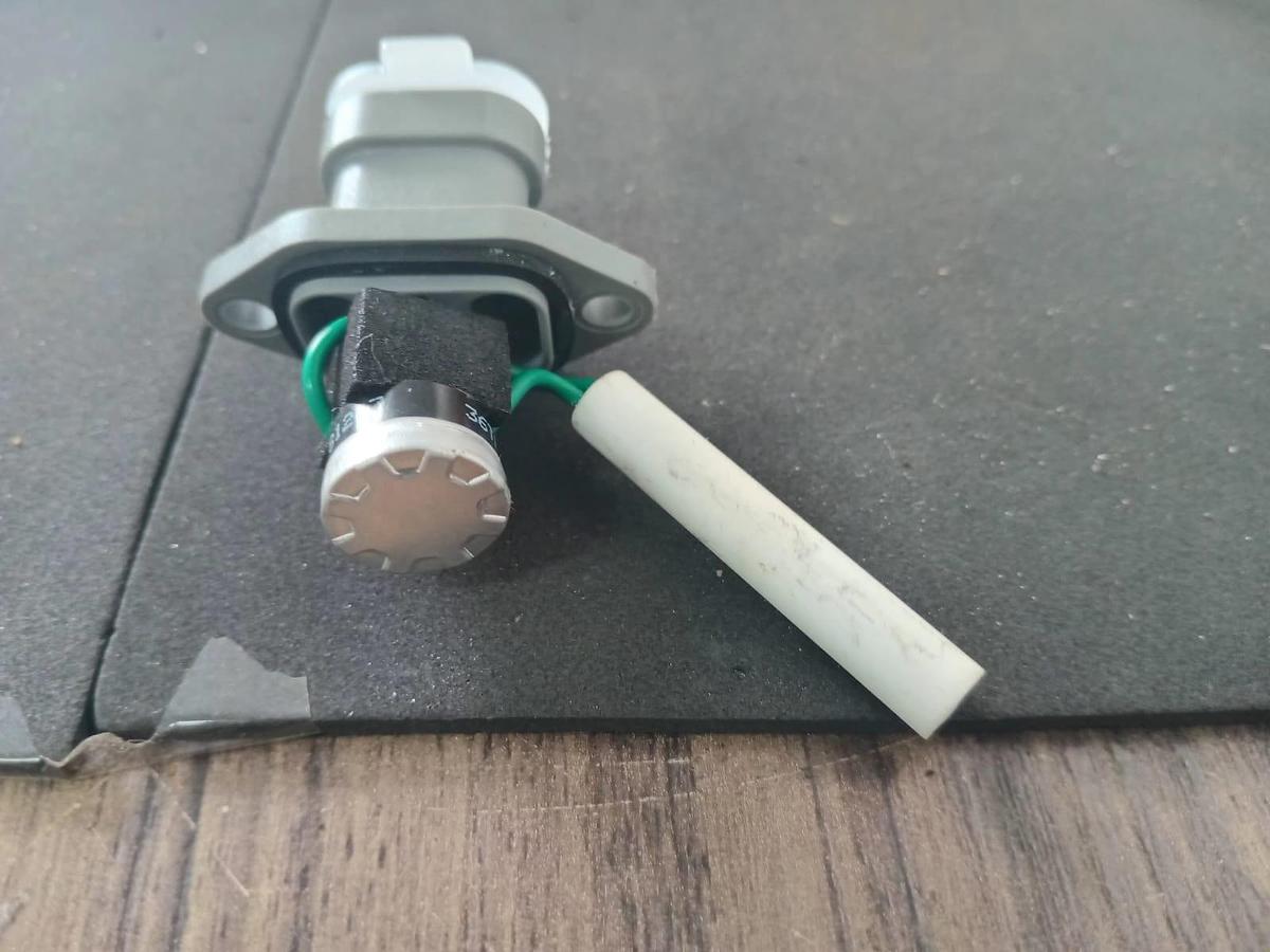 Usado Kit do Aquecedor Caterpillar 231-7579