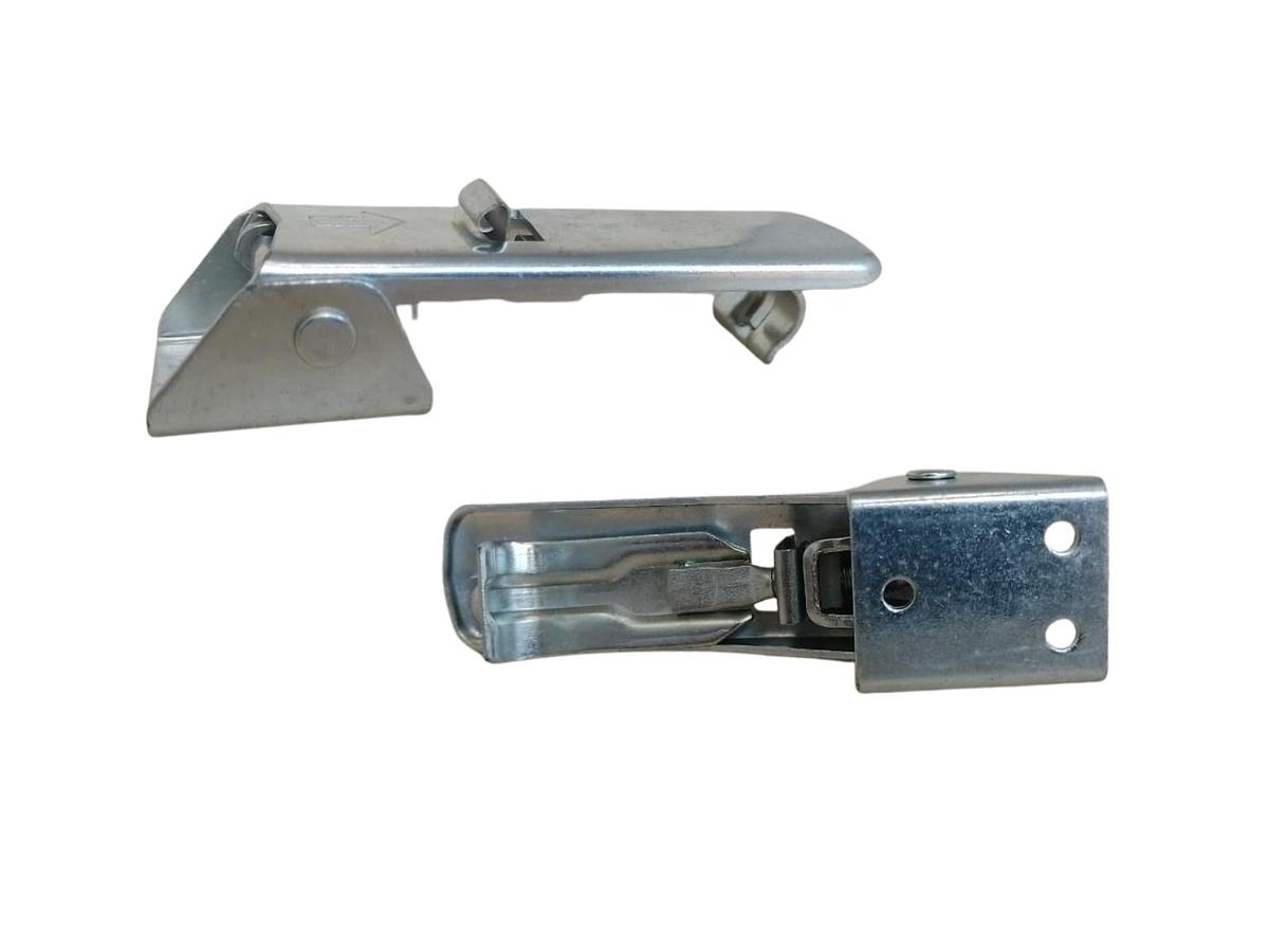 Abraçadeira Tampa Bateria Original Mercedes-Benz A0009880385