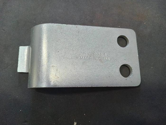 Abracadeira Caterpillar 3G8054