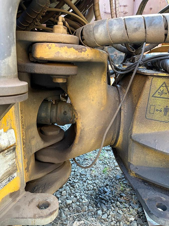 Usado Junta de estrutura (frame joint) para caminhão fora de estrada Volvo A30G / A30F