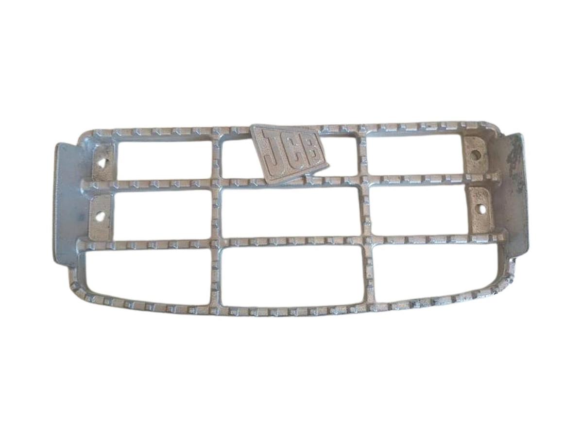 Degrau Cabine JCB 33127034