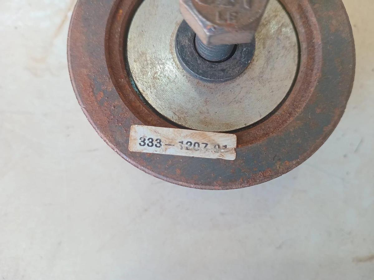 Usado Polia Intermediária Plana Caterpillar 333-1207