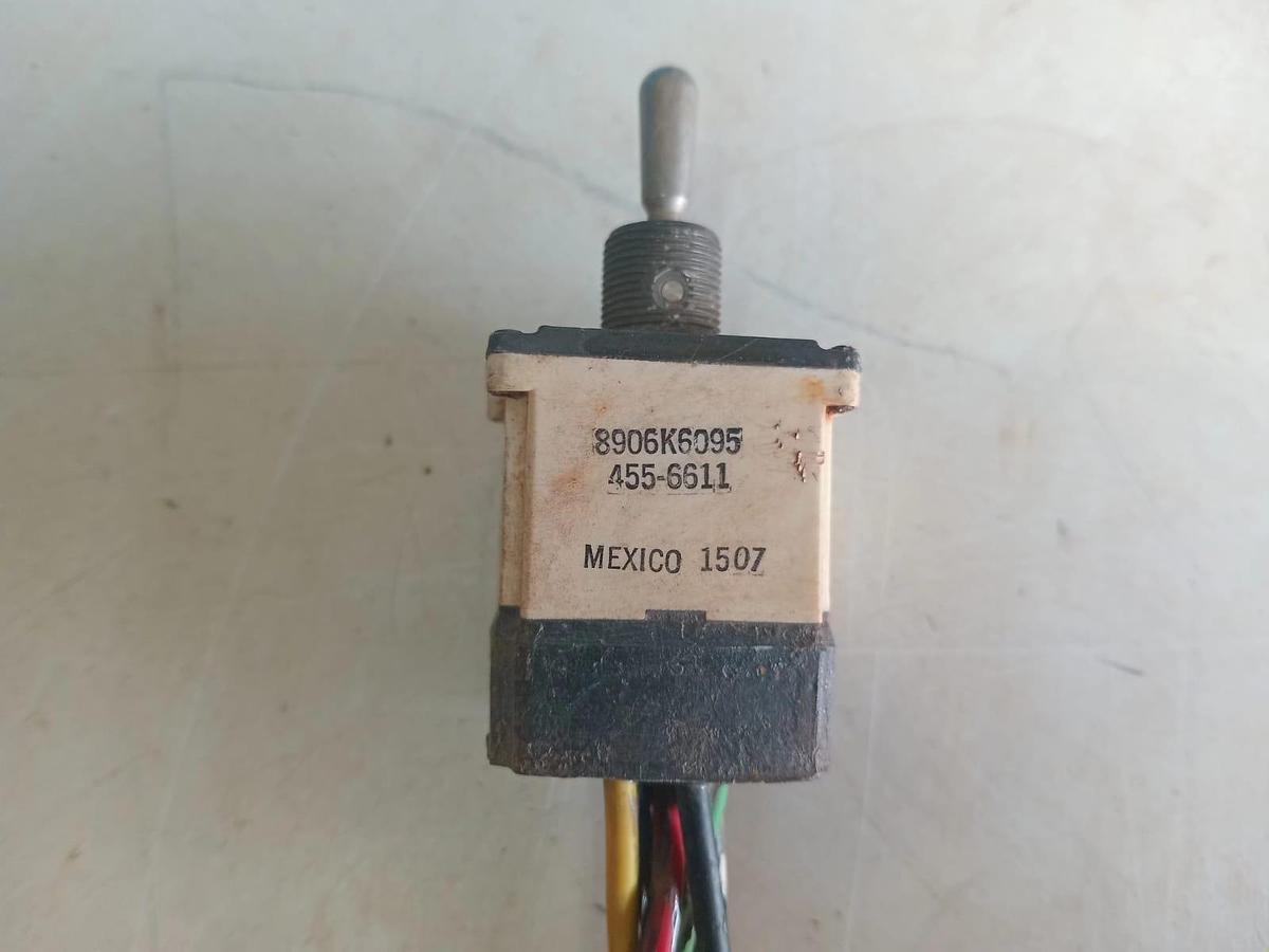 Usado Interruptor de Alavanca Caterpillar 4556611