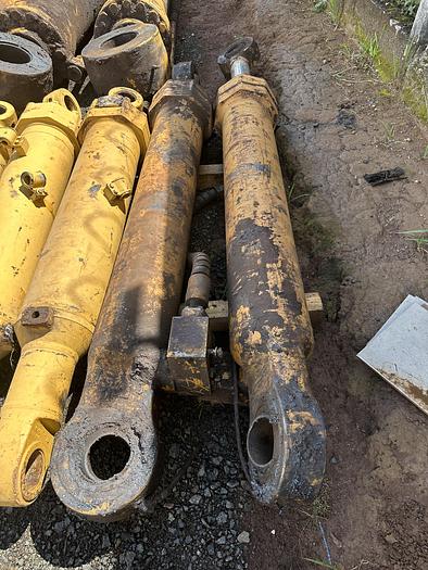 Usado Cilindros de articulação/direção 6E-0529 9T-9019 Caterpillar 994F