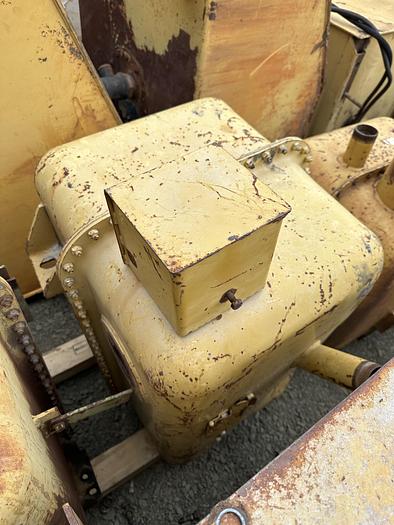 Usado Reservatório de óleo hidráulico 238-8733 CAT 775