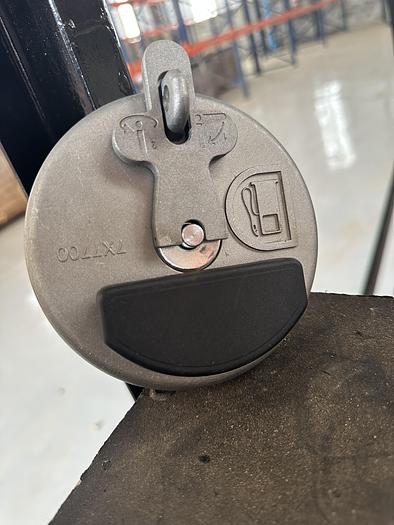 Tampa de Combustível Caterpillar 7X-7700 / 349-7059