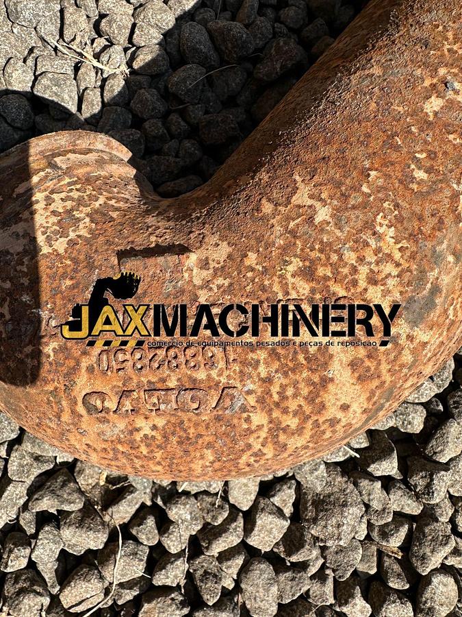 Usado Tubo de escape para caminhão Volvo A30G / A30F VOE16882850