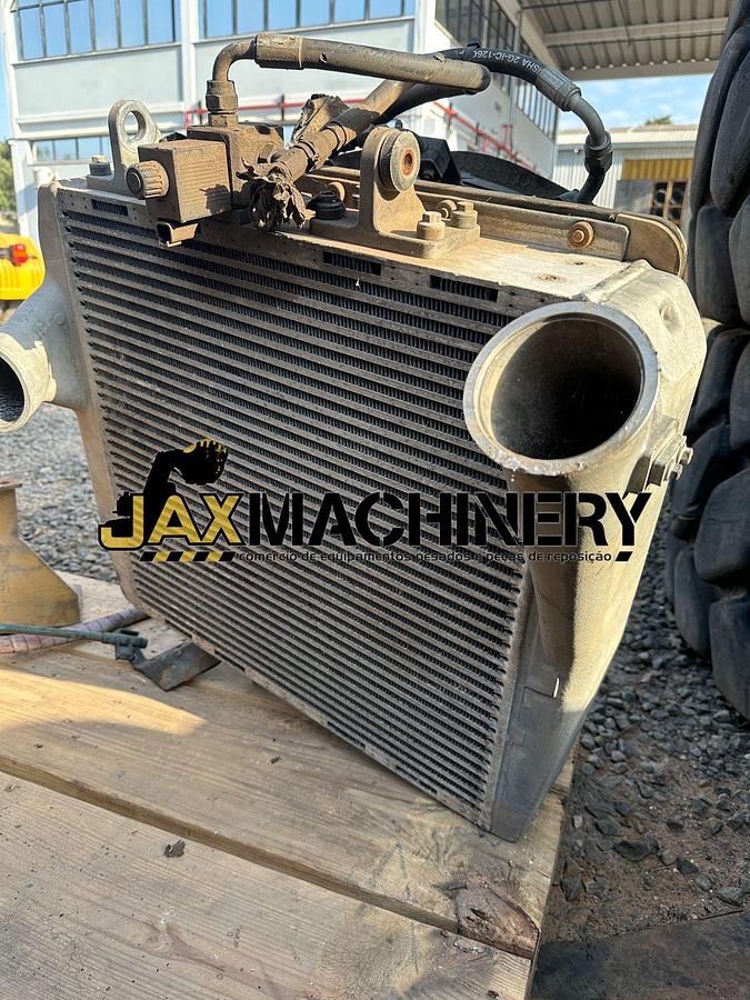 Usado Radiador / resfriador para caminhão fora de estrada Volvo A30G / A30F