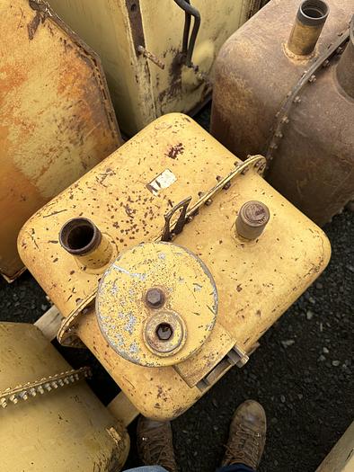 Usado Reservatório de óleo sistema de direção 155-4127 CAT 785