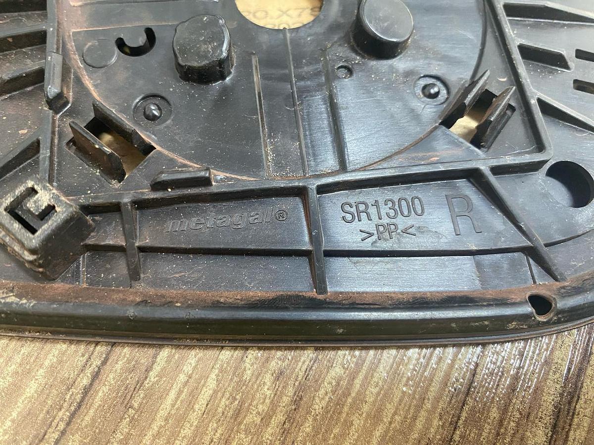 Lente Do Retrovisor Direito Toyota Hilux Metagal 16/19 G613 SR1300