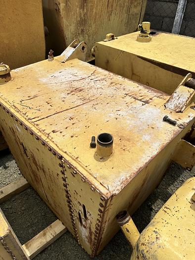 Usado Reservatório de óleo hidráulico 5T-4463 CAT 785 / 789