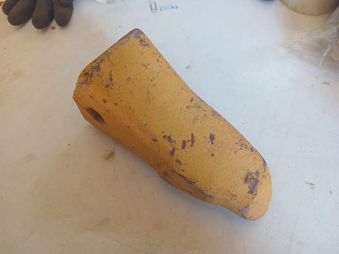 Ponta do Ríper de Penetração Caterpillar 6Y0309