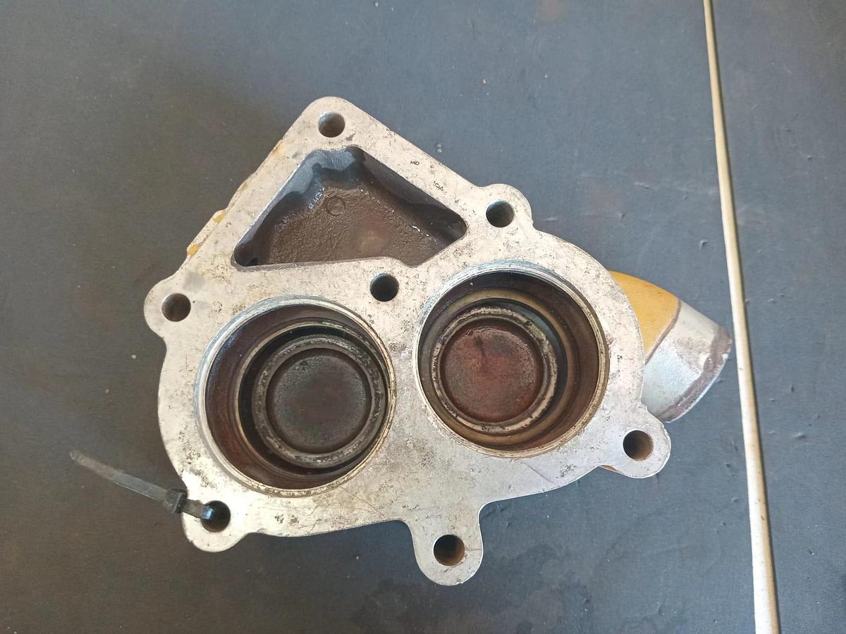 Usado Alojamento Regulador Caterpillar 329-9776