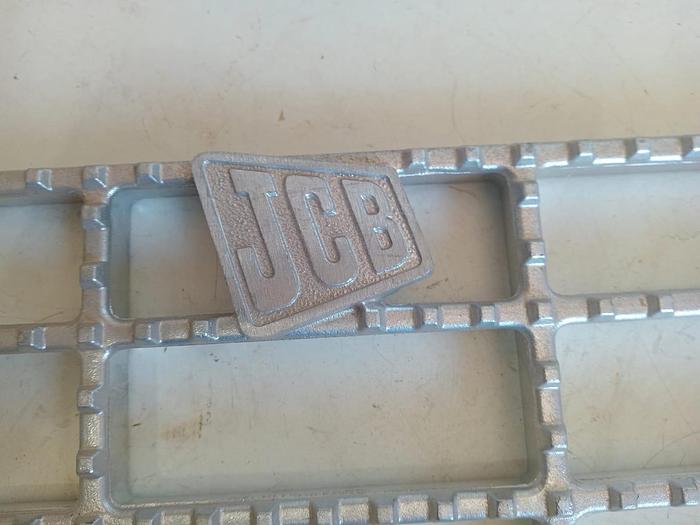 Degrau Original JCB 33127034
