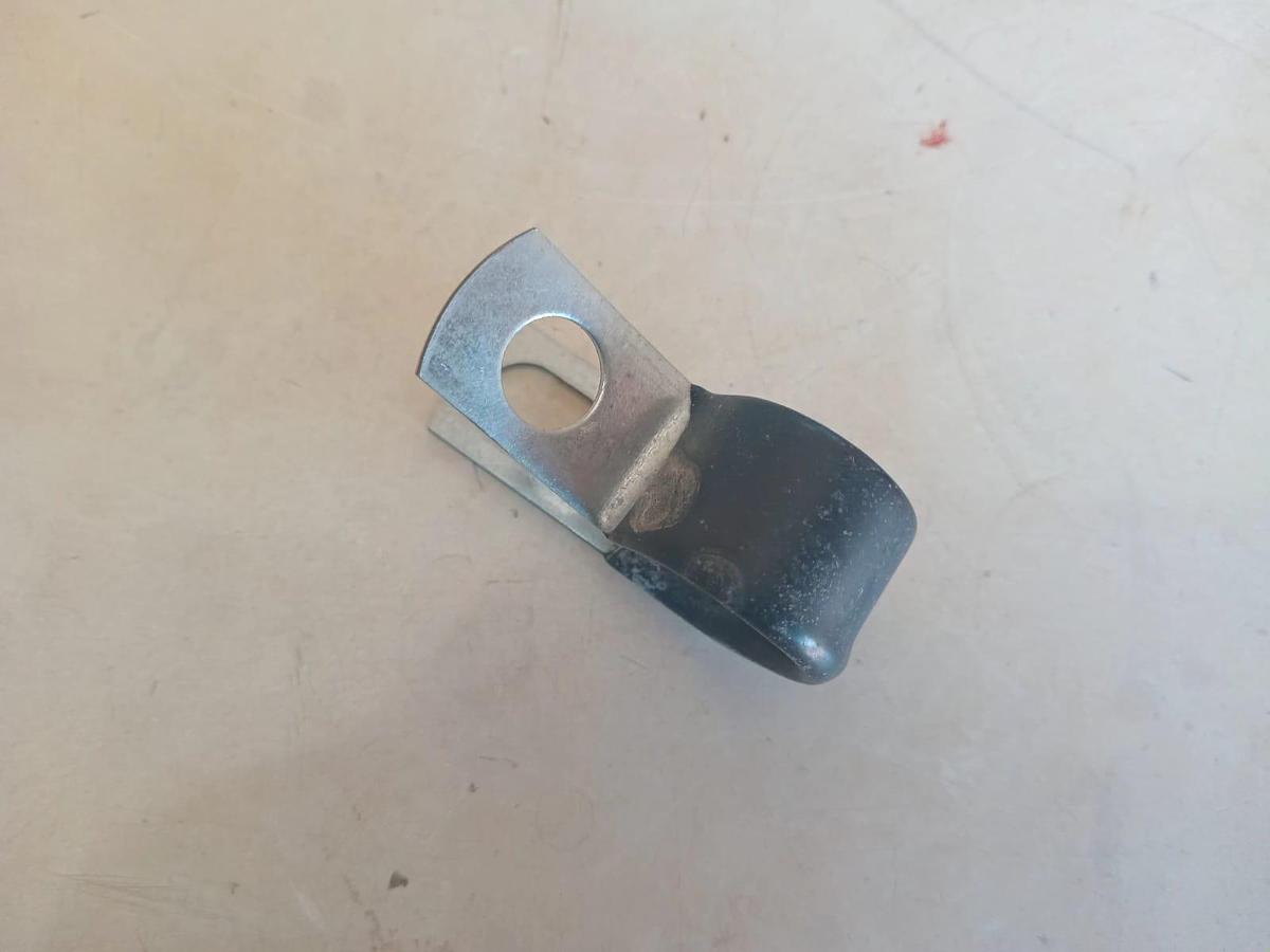 Clipe Caterpillar 6D4636