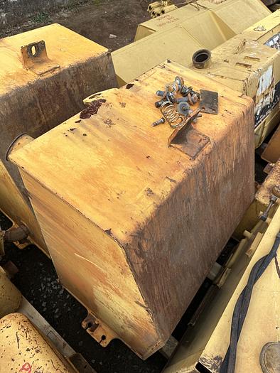 Usado Tanque de Combustível VOE12744014 VOLVO G990